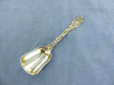 ANTIQUE STERLING SILVER  GRAPEVINE PATTERN JAM SPOON.LONDON 1869.