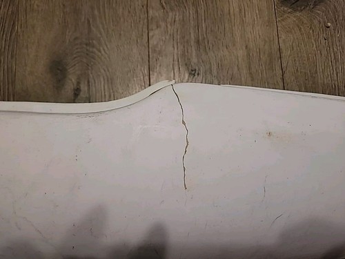 1991-1994 Honda CBR600F2 Sport Left Rear Fairing 83710-MV9-0000 White Repaired  - Picture 2 of 12