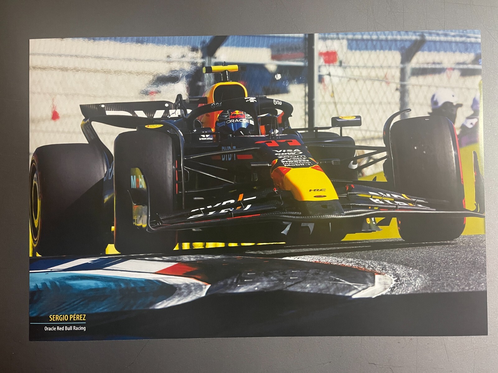 Picture 1 of 1