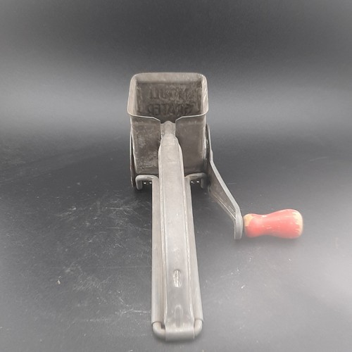 Vintage Mouli Reibe, 'Mouli Grater', Käsereibe, Frankreich (US-Patent), 1940er - Bild 15 von 15
