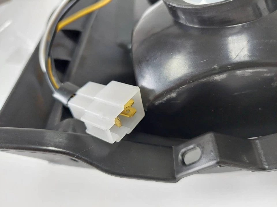 Fits For Toyota Coaster Bus B40/B50 1993-2003 Turn Signal Corner Light Indicator - image 4 of 4