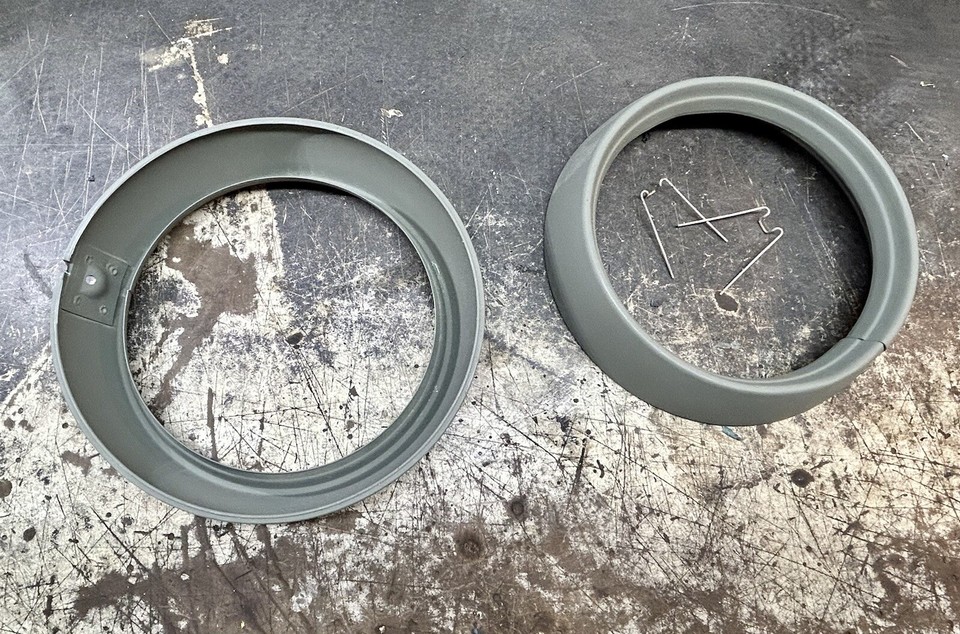 1955 1956 PONTIAC HEADLIGHT TRIM RINGS BEZELS (OEM USED RESTORED SET