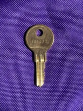 HERMAN MILLER LL / UM SERIES KEY UM373 STEELCASE