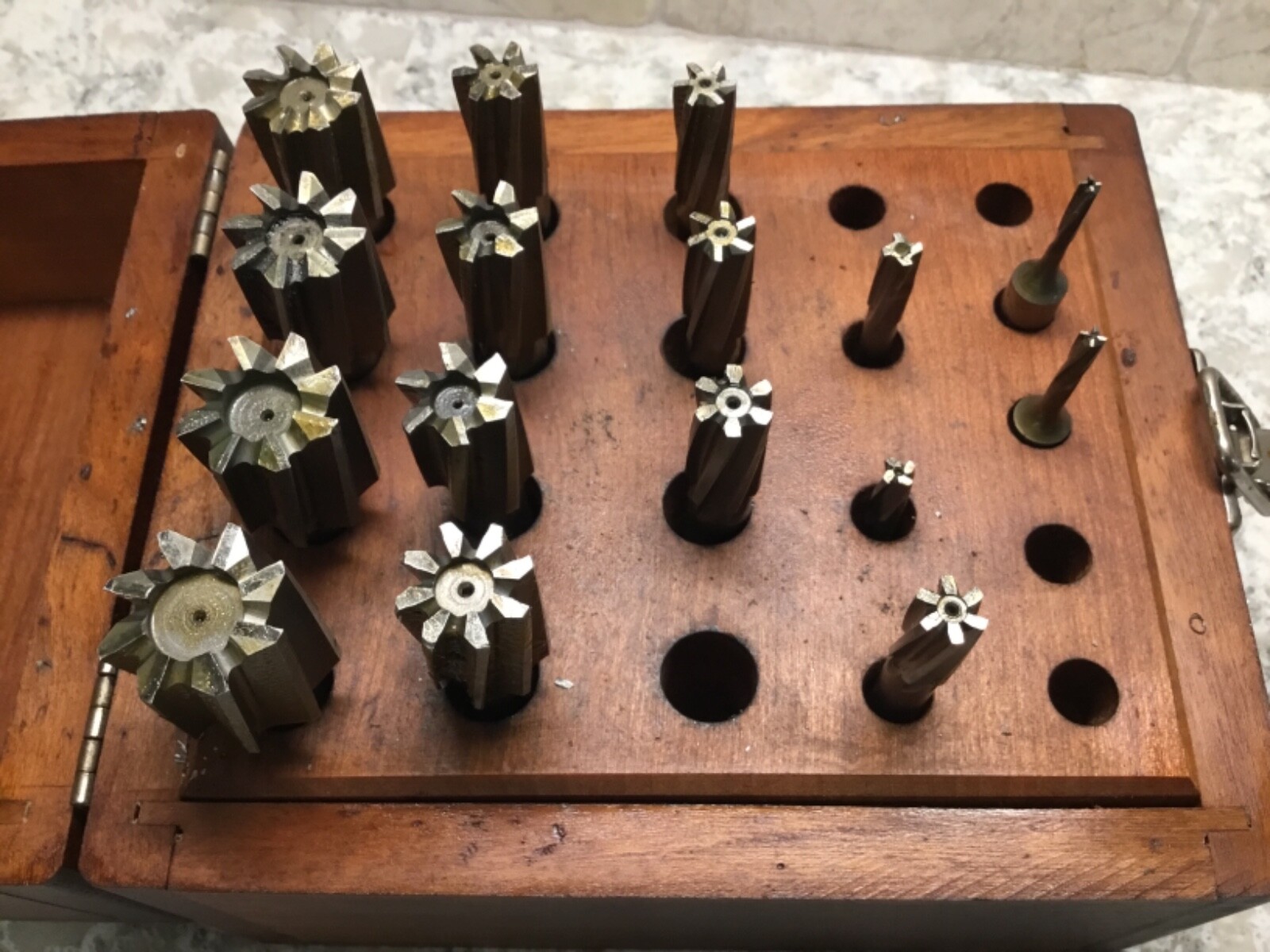 PARTIAL 16 PIECE WELDON HSS JIG BORE REAMER SET 1/8" TO 1" +WOOD CASE