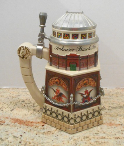 BUDWEISER CB11 ""CLYDESDALE ESTABLE"" PIEDRA DE MEMBRESÍA CON TAPA 1999 POR CERAMARTE - Imagen 4 de 4