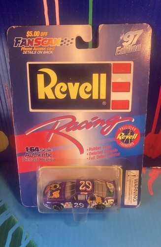 Scooby Doo NEW Revell Racing 97 Edition Cartoon Network Race Car Halloween - Picture 6 of 7