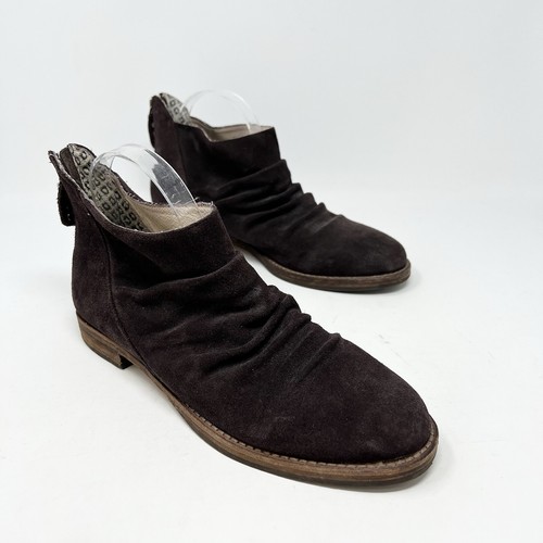 MATT BERNSON Scrunched Brown Suede Ankle Booties Women’s Size 9 Fall Winter - Picture 10 of 10