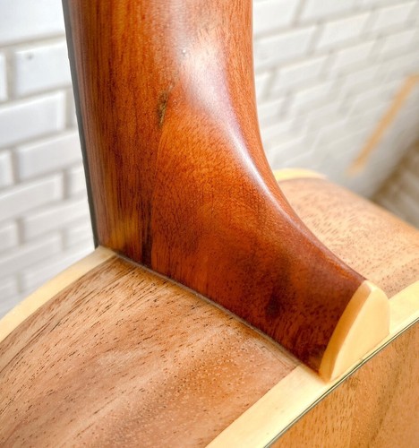 Alulu Solid Acacia Koa Tenor Ukulele,hummingbird pattern, satin polished UKT20 - Picture 12 of 15