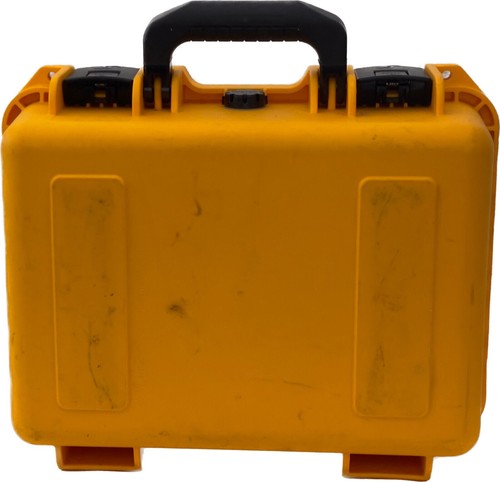 OWC 0TB Empty ThunderBay 4 Mini 2.5" SSD Raid Enclosure Thunderbolt 3 Peli Case - Picture 12 of 12