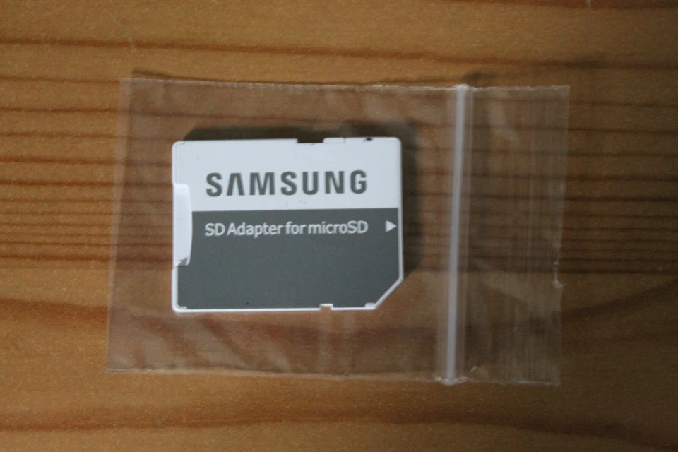 3x Samsung MicroSD To SD Memory Card Adapters For Cameras And Laptops - Image 2 of 4