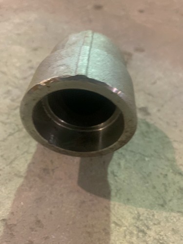 Codo de conexión de enchufe de 1 1/2" SA105 B16 3M 90 grados - Imagen 2 de 3