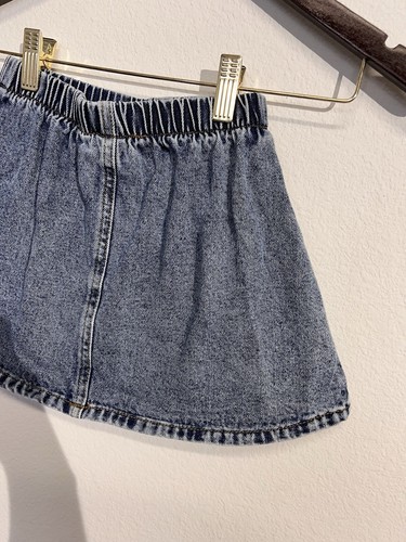 Girls size 5 Mini Denim Pleated Side Skirt Elastic Waist/ Trendy - Picture 6 of 10