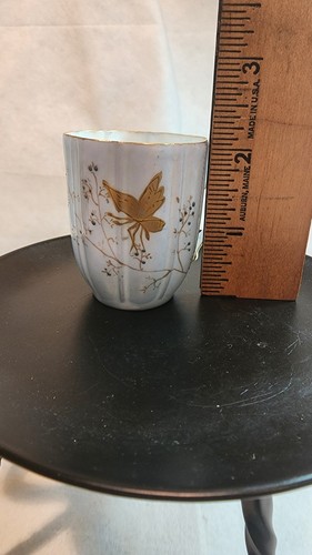 Vintage Limoges Hand Painted Teacup and Saucer, lite blue with golden butterfly - Foto 8 di 9