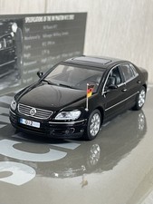 1/43 Volkswagen Phaeton W12 Gerhard Schroder Minichamps Collectables 17+