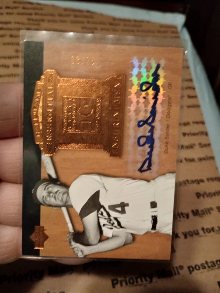 Upper Deck Essential Enshrinement 2005 25/03 Duke Snider Dodgers Foto 2 de 3