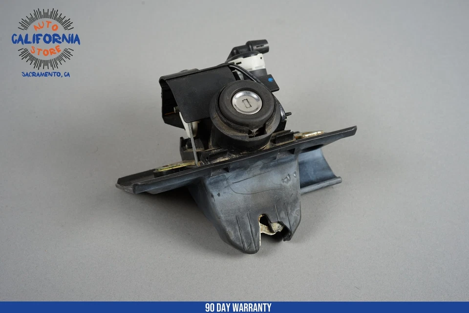 96-03 Mercedes W208 CLK430 E320 Actuador de cierre de tapa de maletero trasero OEM Foto 4 de 4