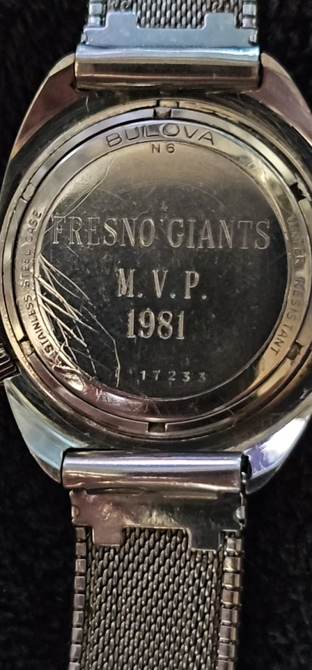 Reloj Hombre Fresno Giants MVP Bulva. Necesita batería. Funciona. Necesita batería Foto 3 de 4