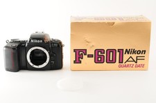 Nikon F-601 QD Quartz Date AF 35mm Film Camera Body Japan 303 Near Mint 412