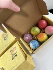 Set Of 24 Variety Of Different Essential Oil Bath Bombs