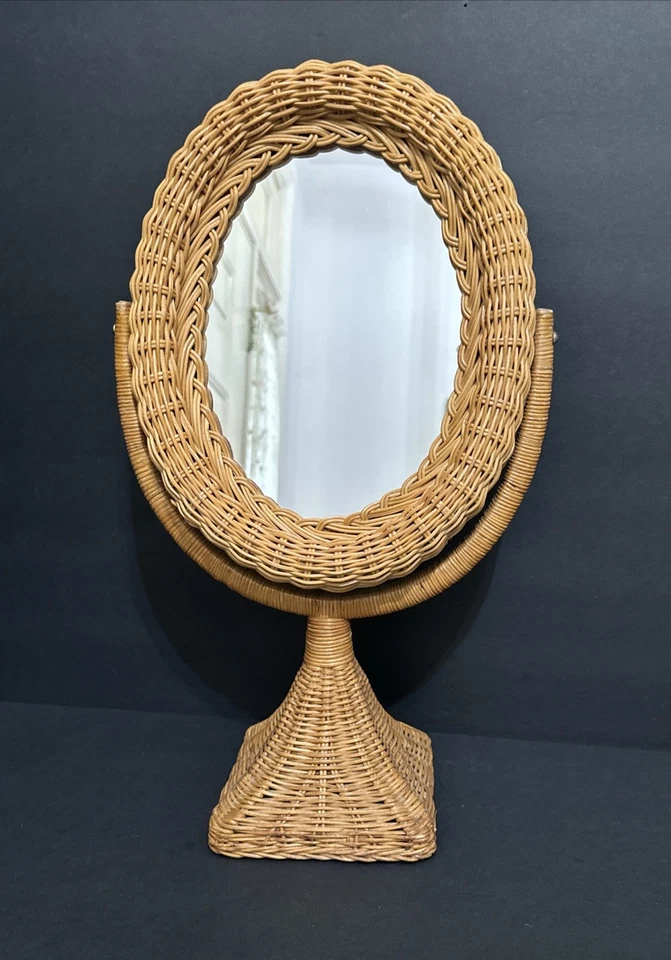 Tocador de mesa vintage de mimbre ratán madera espejo ovalado, Hong Kong Foto 3 de 4