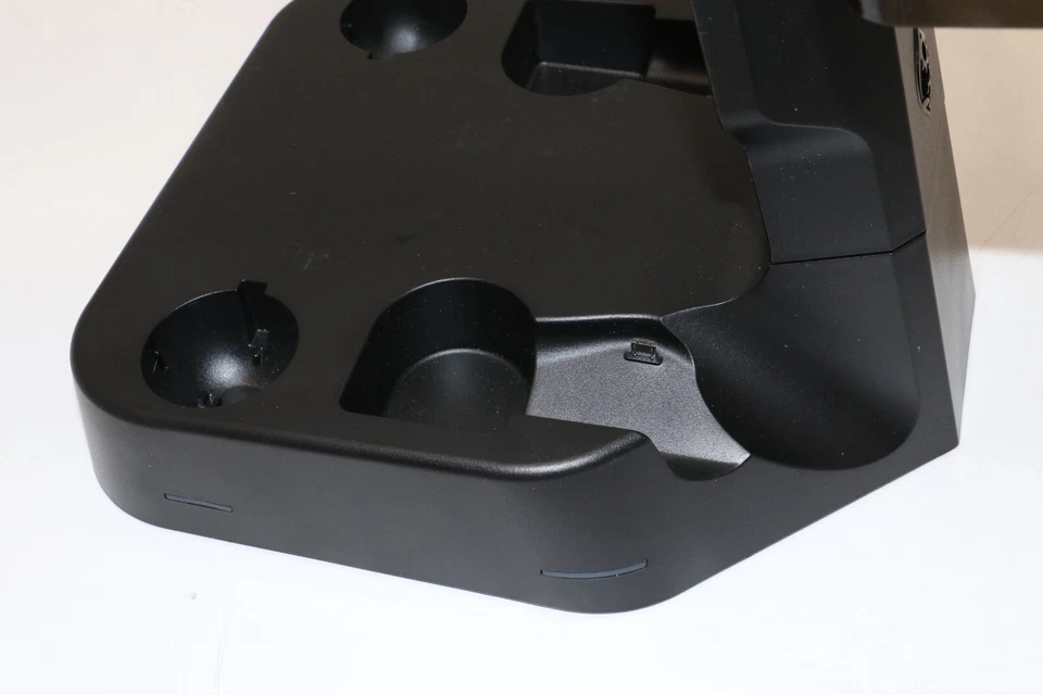 Collective Minds PSVR Showcase 5X Rapid AC PS4 VR Charge And Display Stand - Image 4 of 4