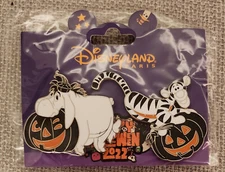 Eeyore Tigger Pumpkin Halloween Series Disney Land Paris DLRP DLP Sept 2022 Pins