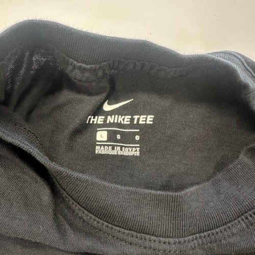 The NIKE Tee Chalk Letters Spellout Girls Size Large Short Sleeve Crew Neck - Picture 3 of 4
