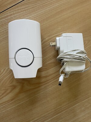 Iluminage Me Chic Permanent Hair Reduction Beauty Laser Hair Removal Device