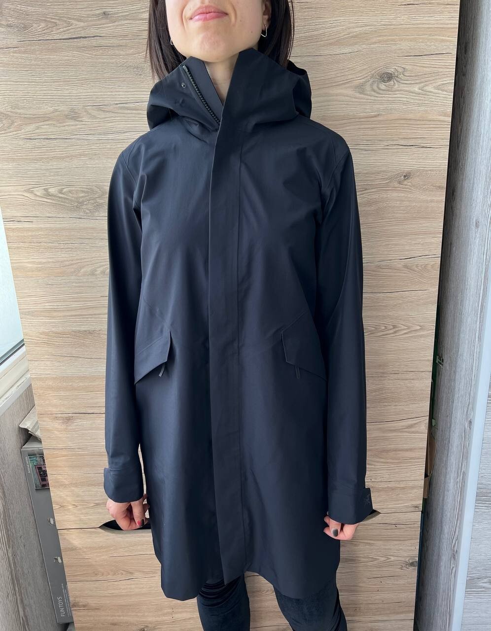 Cappotto frangivento donna Arc'teryx Andra Gore Tex nero antipioggia taglia S