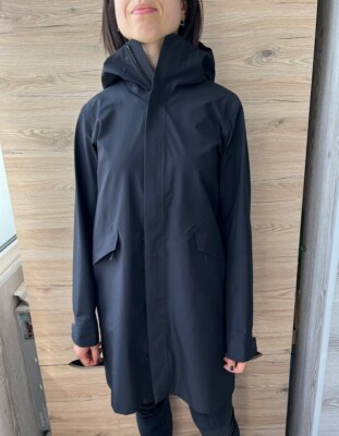 アークテリクス アンドラ コート ウィメンズ Andra Coat Wemens Women's Arc'teryx Andra Gore Tex Coat Windbreaker Black Rain Coat