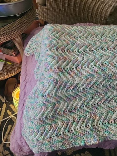 Handmade Crochet Baby Blankets Pinks, Purples, Med And Small - ALL Three  - Picture 10 of 11