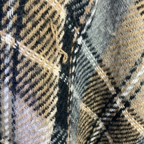 Woolrich Plaid Women's Wrap cozy Tunic size One size. - Picture 8 of 9