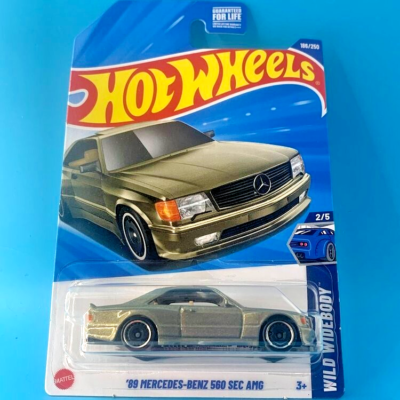 ミニカー Hot Wheels 1989 Mercedes vs DODGE VAN ミニカー Hot Wheels 1989 Mercedes vs DODGE VAN