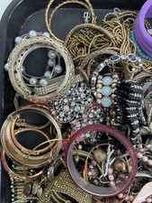 Bulk Bundle Wearable Fashion Women Jewelry Grab Bag- Lot ZX84Z