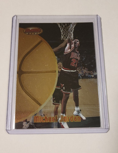 Michael Jordan [Atomic Refractor] #60 1997 Bowman's Best card