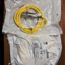 Allen Bradley 871TM-B15N30-H2 Proximity Senso...