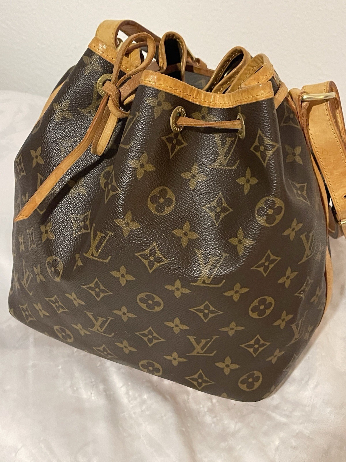 AUTH Louis vuitton Drawstring Monogram Canvas Bag… - image 13