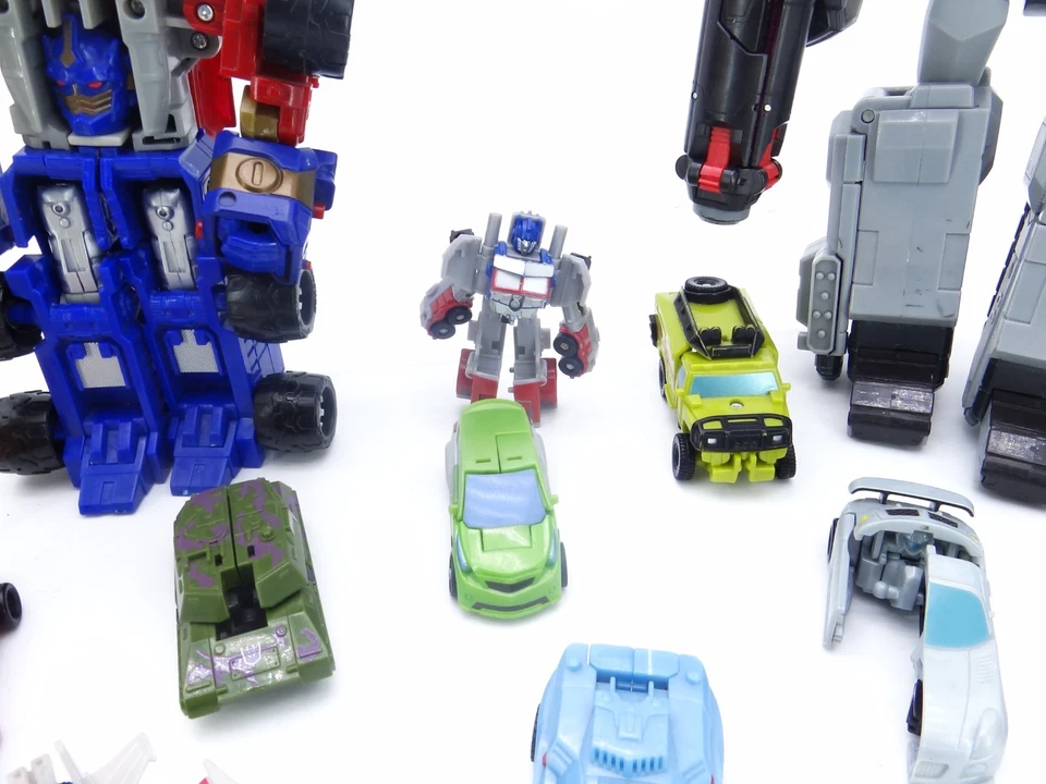 13x Transformers Roboter Vintage Spielzeug Action Figuren Hasbro Megatron 2000er - Bild 3 von 4