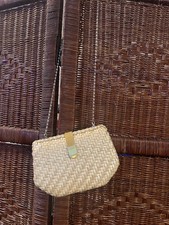 Vtg Braided wicker small handbag Magid Made in Hong Kong w Gold Mesh Buckle