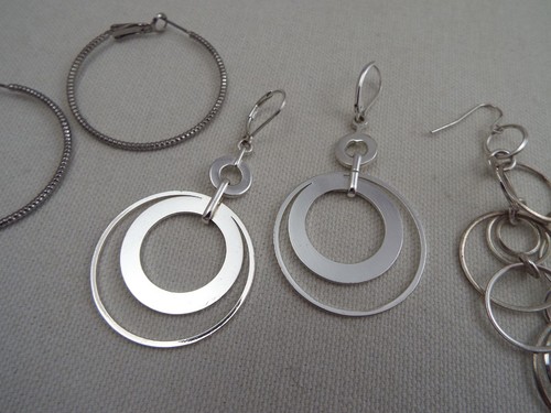 3 Paar silberfarbene Ohrringe (B30) - Bild 4 von 5