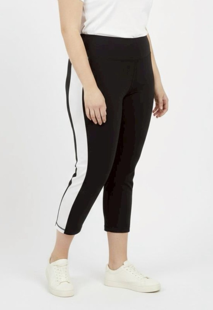 ID Ideology Women Plus Size Colorblocked Cropped Capri Legging