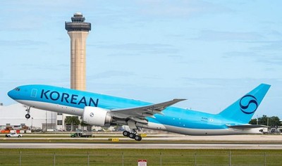 Pre-Order Korean Air Cargo 777-200F HL8285 Phoenix Models 1:400