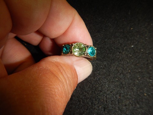 Mid Century Vintage size 8 metal anniversary ring groovy 2 blue 1 green stone - Picture 3 of 9