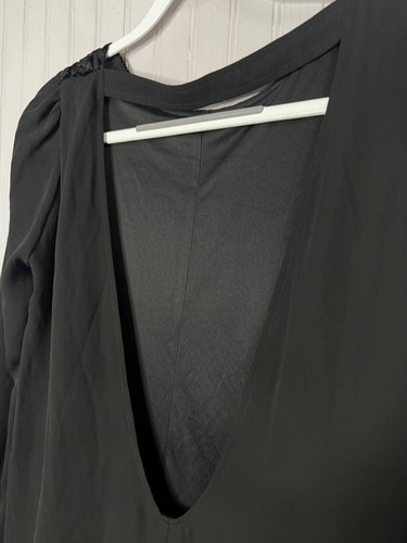 EXPRESS Womens DRESS M Rich Black Velvet Sleek Open Back FORMAL PARTY NEW $88 - Picture 8 of 13