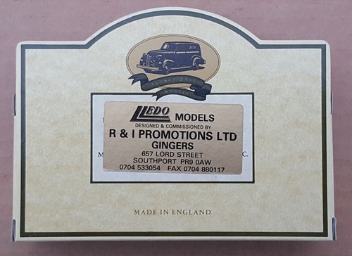 Lledo SP8-003A. Ford Model T Tanker. Golden Fields Rapeseed Oil. Mint in Box. - Picture 6 of 6