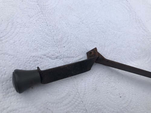 Saab 96 1967 solapa de centavo de capucha para tablero - Imagen 5 de 7