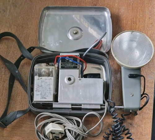 Vintage 1960s German Camera Flash Multiblitz Color Fabr. Nr. 701 - Picture 2 of 10