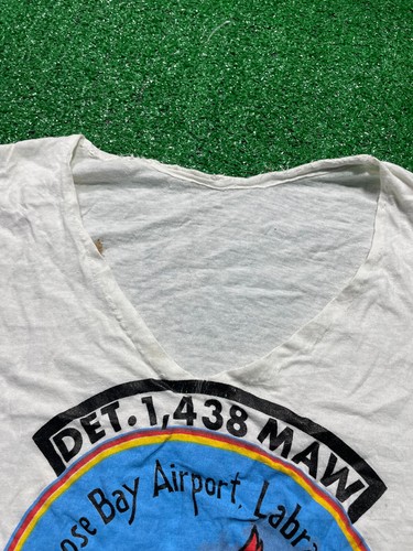 Vtg 80s USAF In Canada T-Shirt Sz Large White Det 1,438 MAW - Picture 4 of 5