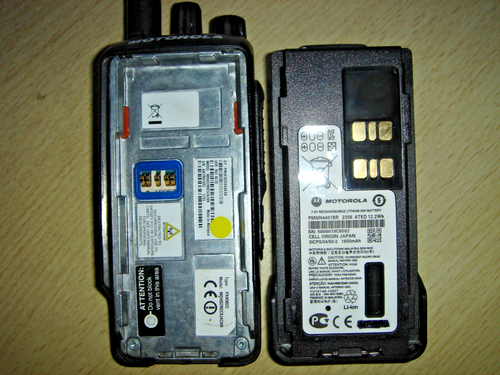 Motorola DP2400 UHF 403-527MHz DMR Digital c/w battery, beltclip & antenna - Zdjęcie 5 z 7