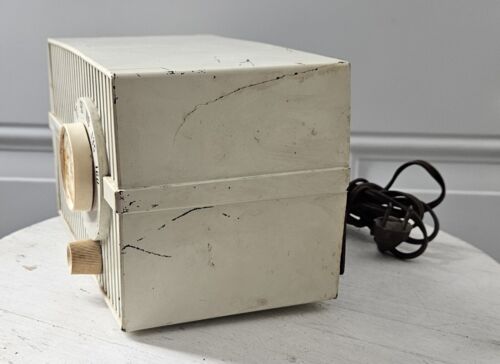 Radio Tubo Skymaster Modelo 341 Alimentado por Cable/Carcasa de Metal/De Colección/Raro - Imagen 2 de 5